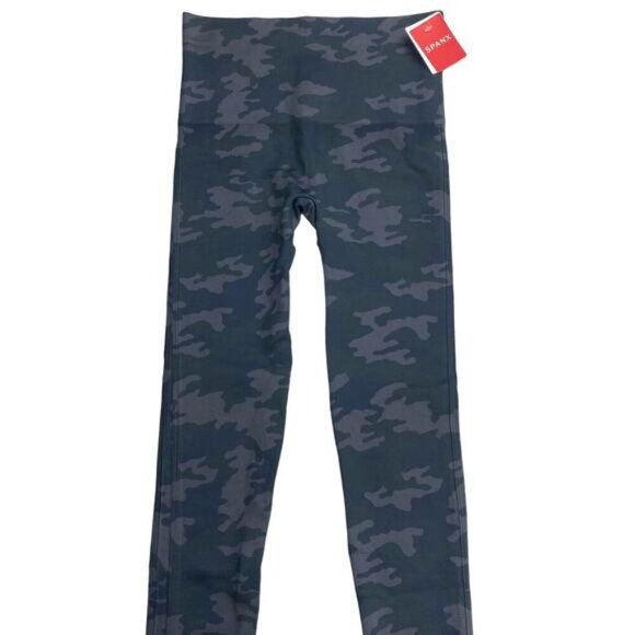 NWT SPANX Look at Me Now Camo Print Seamless Leggings Small - Picture 4 of 7